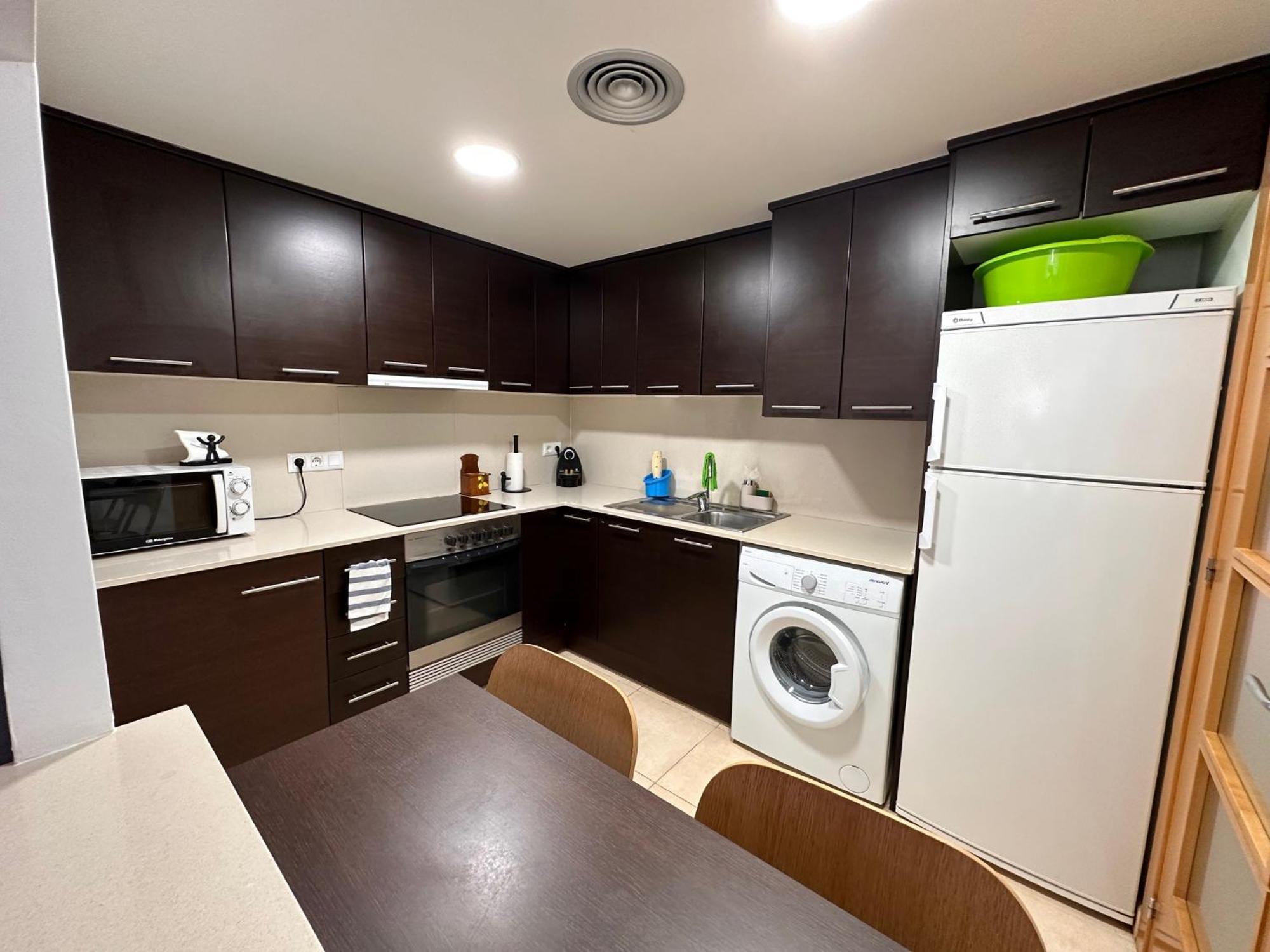 Apartamento Pis Amb Parquing Al Centre De Palamós Exterior foto